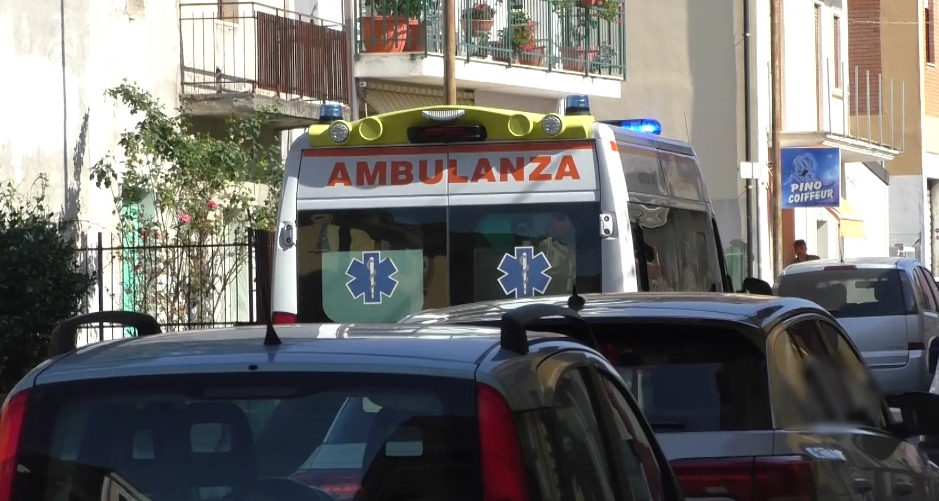 Morte del neonato a Diamante, indagine della Procura per stabilire l’origine dell’arresto cardiaco\n