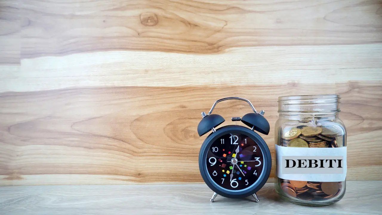 Imprese con l’acqua alla gola per i debiti, la Calabria pensa a un Garante per evitare crisi e aumentare le tutele\n