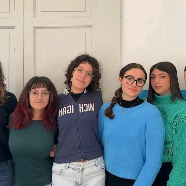 “Certamen acerranum decimum”,\u00A0menzione speciale per\u00A0alcune studentesse del\u00A0liceo classico Ivo Oliveti\u00A0di Locri\n
