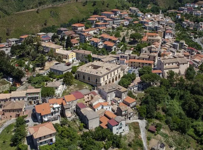 Marcellinara, Mesagne, Zante e Igoumenitsa insieme nel progetto europeo per rafforzare la governance locale su energia e clima\n