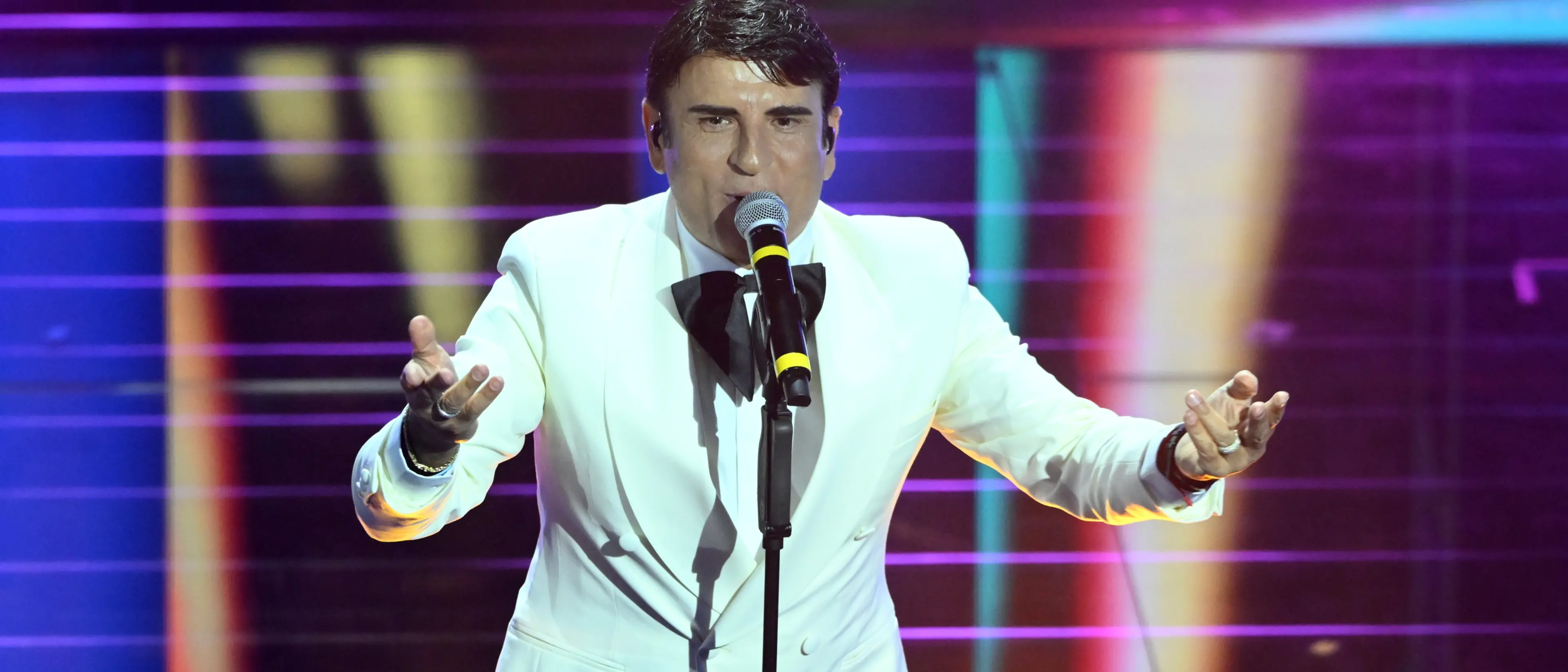 Sal Da Vinci raddoppia: due date in Calabria per il tour estivo del trionfatore di Sanremo 2026\n