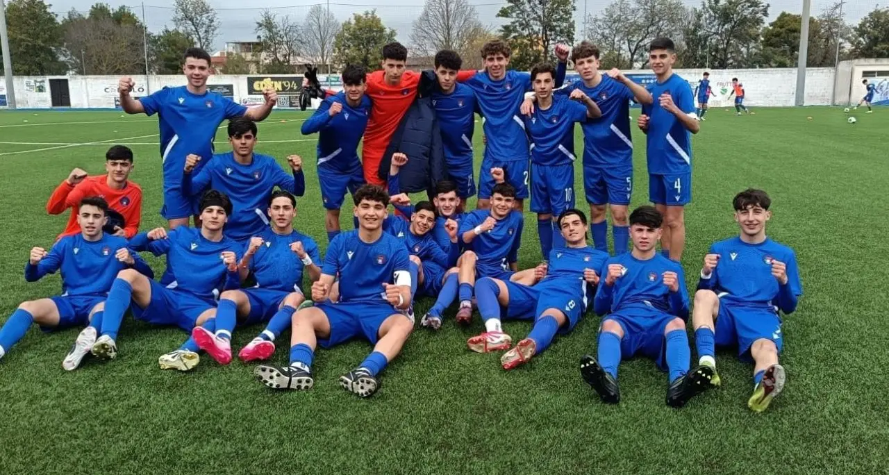 Torneo delle Regioni 26, parte bene l’U15 della Calabria: piegata la Liguria grazie a una punizione di Sapone\n