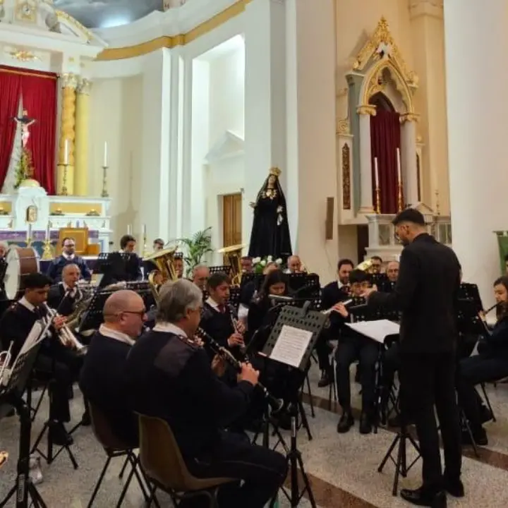 A Filadelfia il concerto per la Vergine Addolorata: repertorio sacro e tradizione nella chiesa di San Teodoro\n
