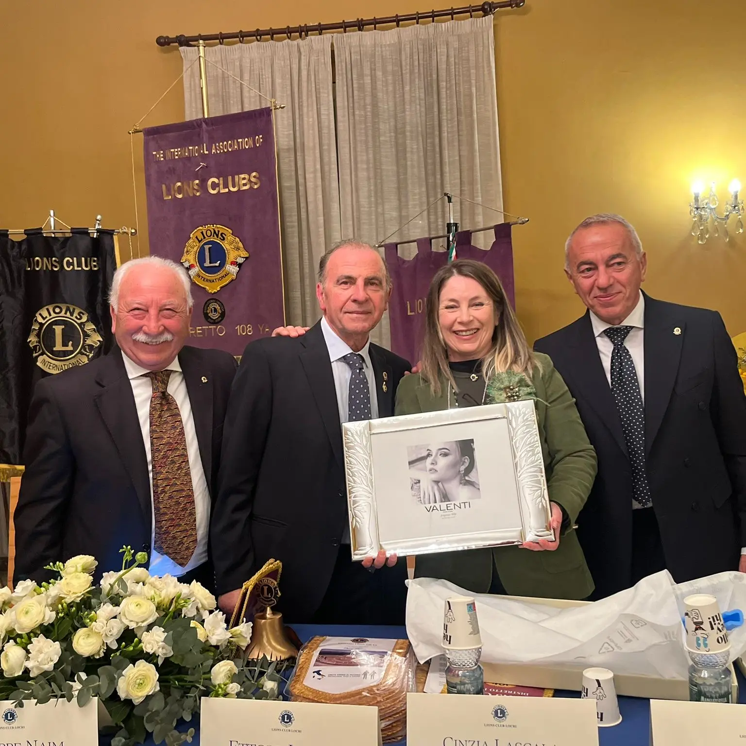 Il Governatore Naim ha incontrato i Lions della Locride: «Al servizio della comunità in maniera sempre più concreta»\n