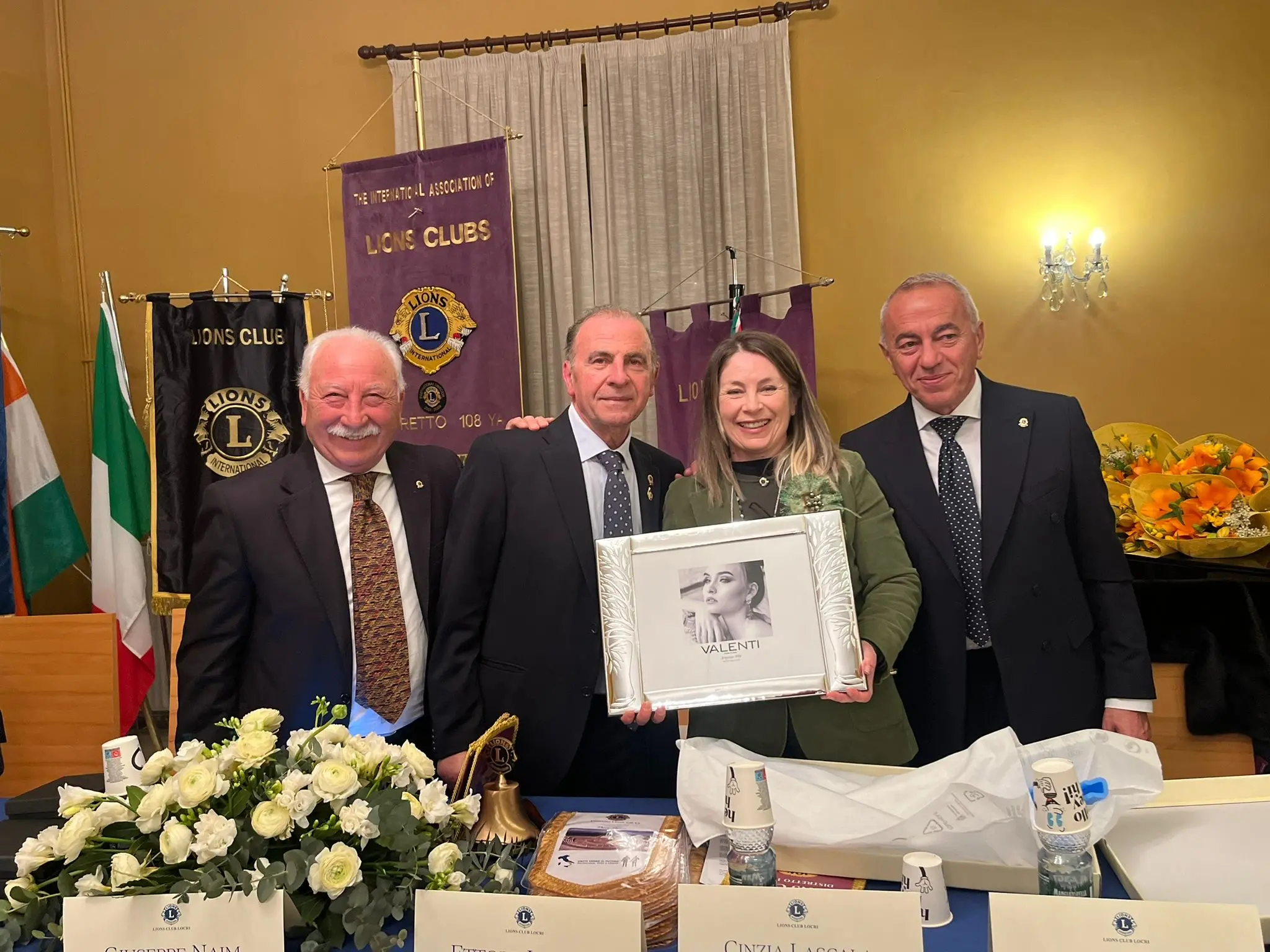 Il Governatore Naim ha incontrato i Lions della Locride: «Al servizio della comunità in maniera sempre più concreta»\n