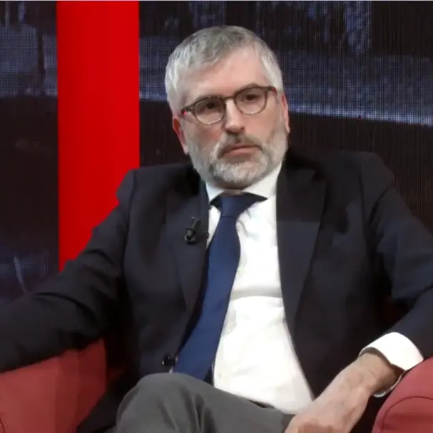 <p>Referendum, il procuratore <span style=\"color:hsl(0, 75%, 60%);\">Giuseppe Lombardo </span>a Perfidia: «La Costituzione non è un dogma»</p>