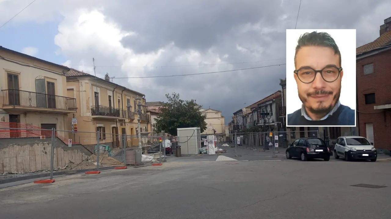 Sant’Onofrio, quando finiscono i lavori in piazza? L’ex consigliere Mattioli sollecita risposte a due anni dalla chiusura\n