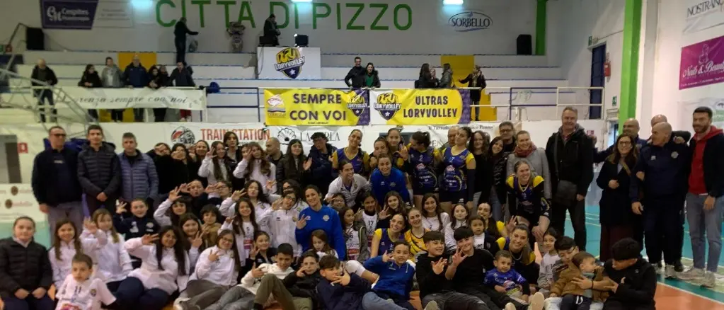 Volley, Marpesca cade in trasferta ma non si fa male perché è già salva:\u00A0ora il derby di Crotone e il congedo casalingo\n