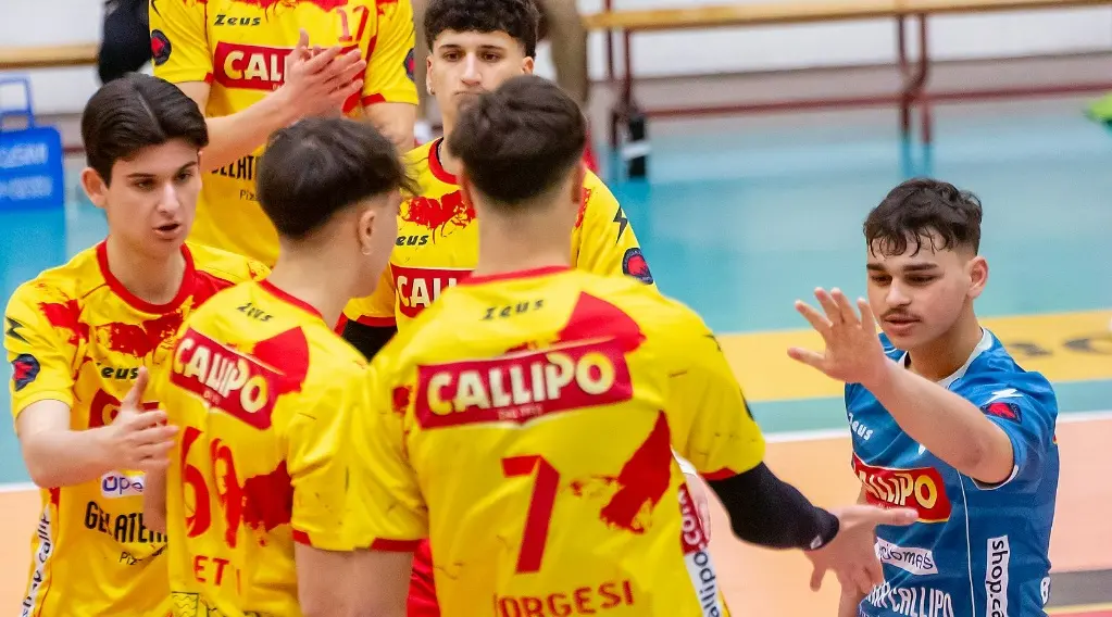 Volley, la Tonno Callipo batte Lamezia e resta salda in vetta alla classifica\n
