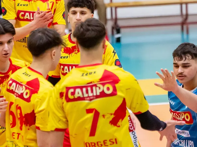 Volley, la Tonno Callipo batte Lamezia e resta salda in vetta alla classifica