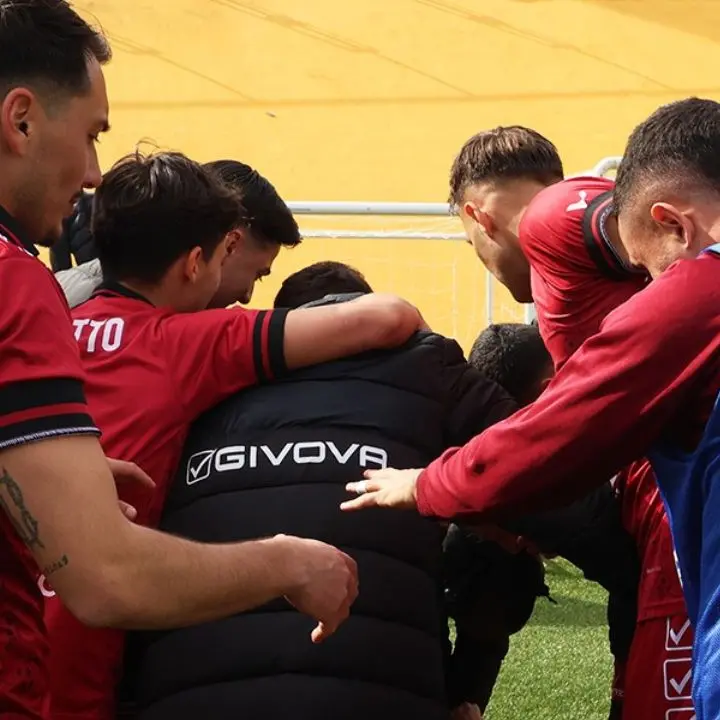 Serie D, il bilancio delle quattro calabresi: la Reggina fa il colpaccio a Palermo e rivede la vetta. La Vibonese ritrova il successo dopo due mesi