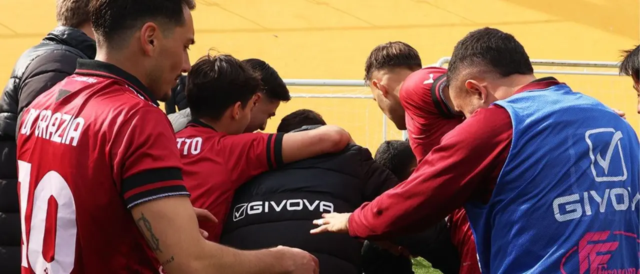 Serie D, il bilancio delle quattro calabresi: la Reggina fa il colpaccio a Palermo e rivede la vetta. La Vibonese ritrova il successo dopo due mesi