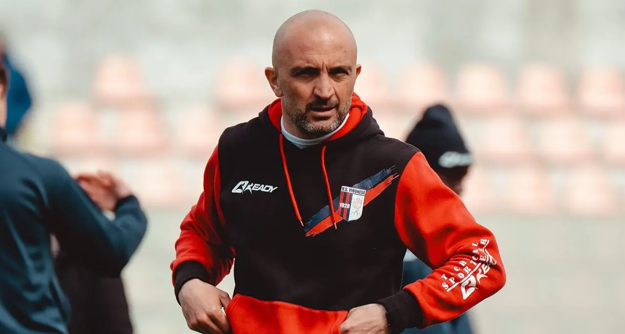 Blitz salvezza della Vibonese,\u00A0Fanello: «Vittoria meritata, ma davanti abbiamo l’Everest»\n