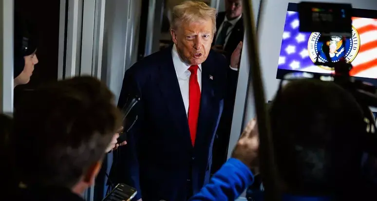 Guerra in Iran, Trump rivendica: «Cambio di regime e target distrutti»\n