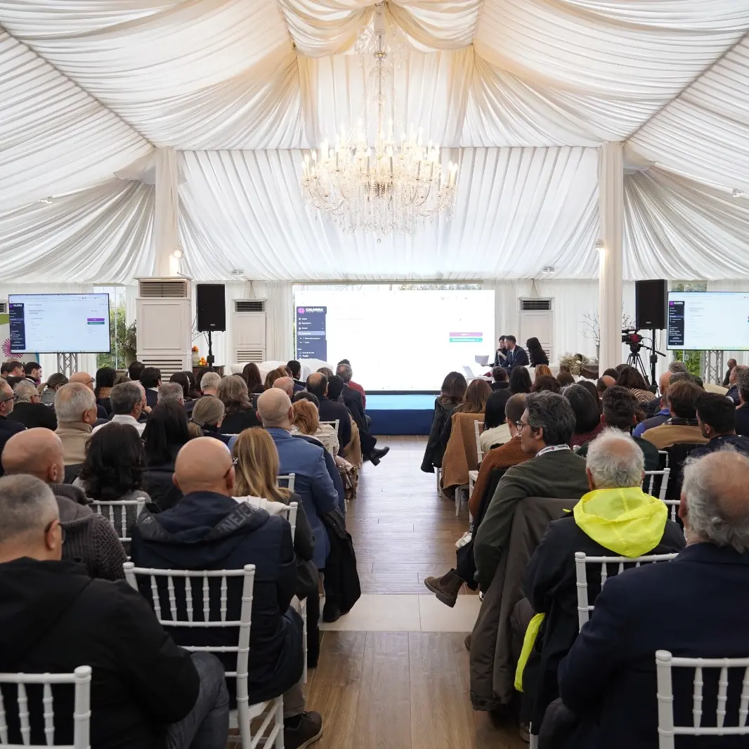 Borghi, attività all’aperto, enogastronomia: la Calabria propone il Turismo esperenziale