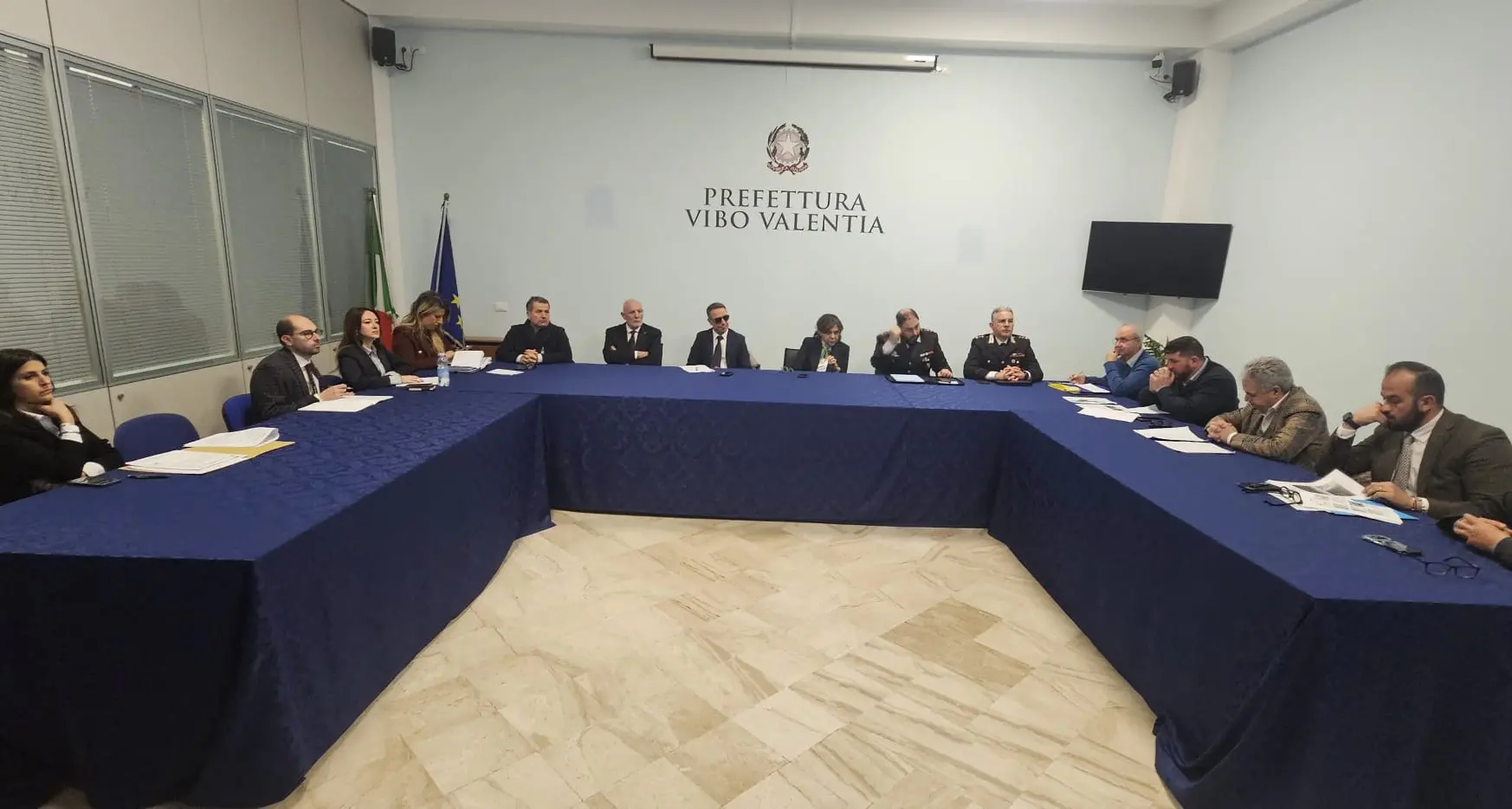 “Mare verde” a Nicotera, incontro in Prefettura con il procuratore Falvo:\u00A0«Lotta all’inquinamento priorità assoluta»\n