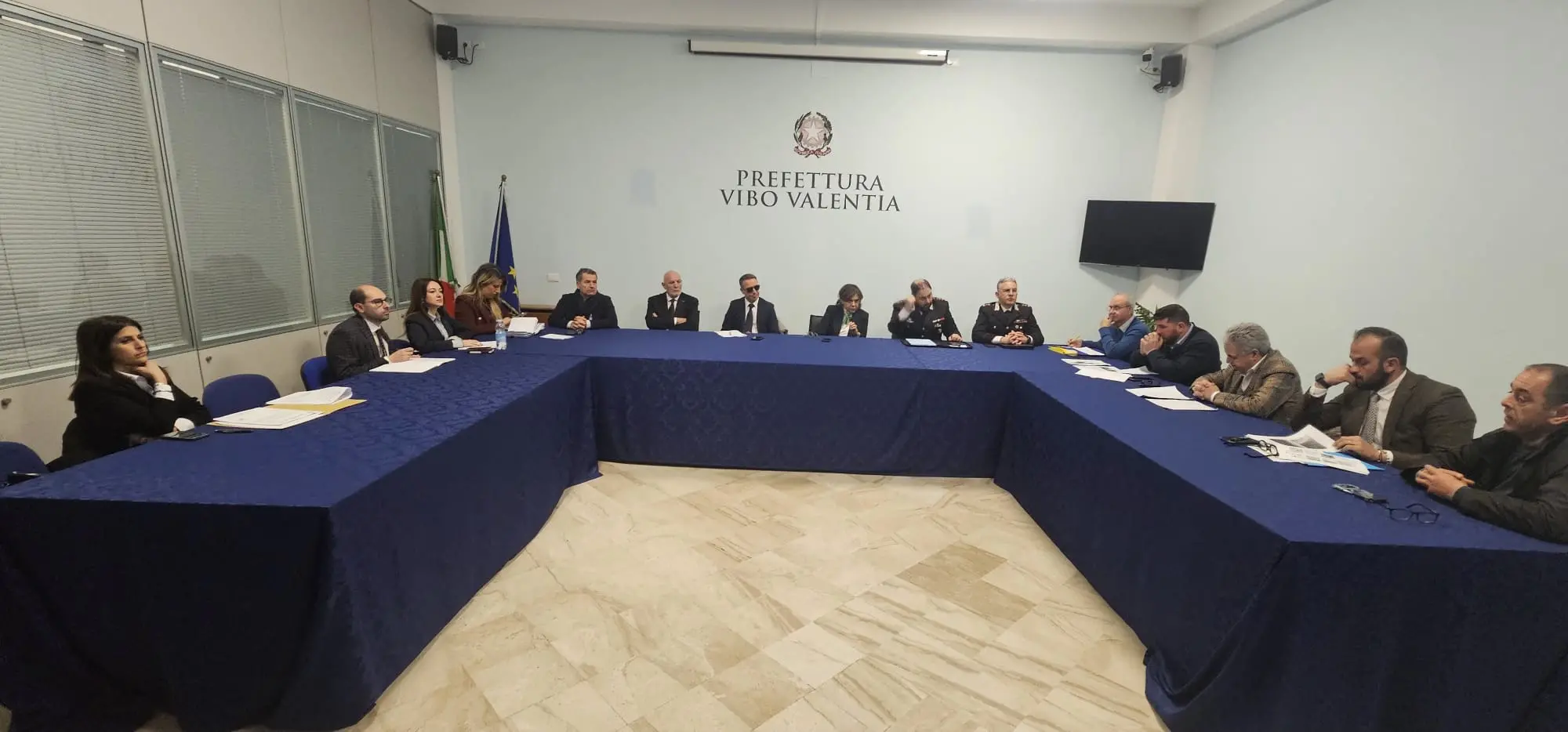 “Mare verde” a Nicotera, incontro in Prefettura con il procuratore Falvo:\u00A0«Lotta all’inquinamento priorità assoluta»\n