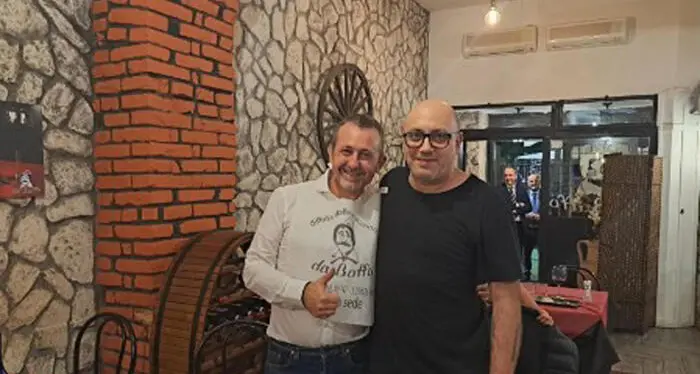 Il caso Delmastro e l’indagine sulla società dei Caroccia: «Hanno utilizzato i soldi del clan Senese»\n