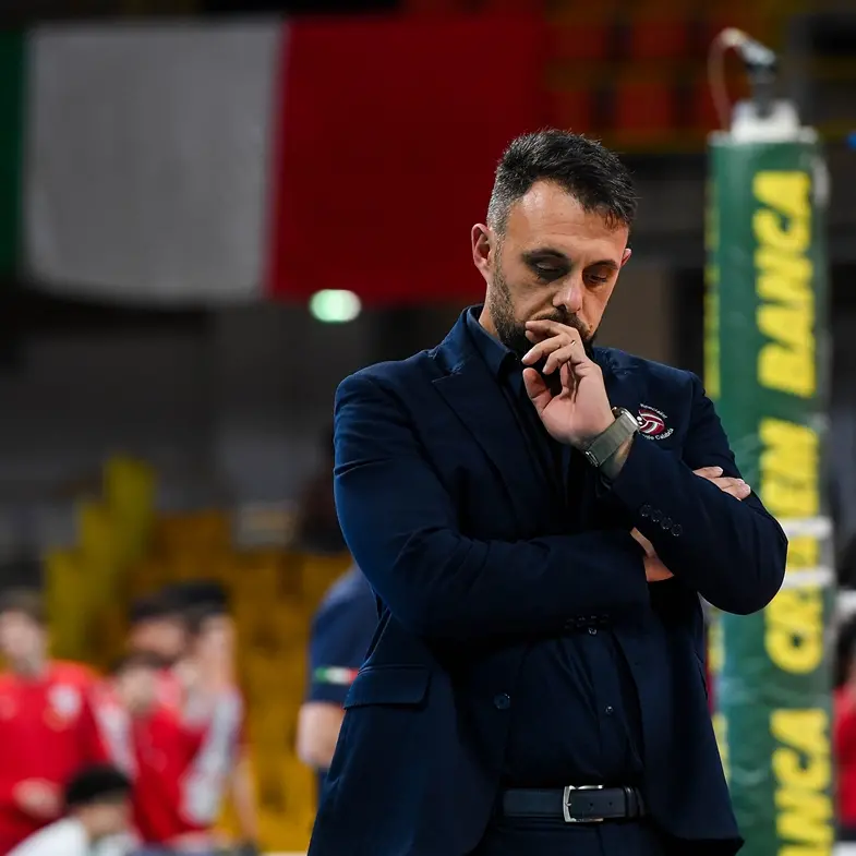 Impresa da favola della Domotek volley,\u00A0Polimeni esalta i suoi e il pubblico di Reggio Calabria\n