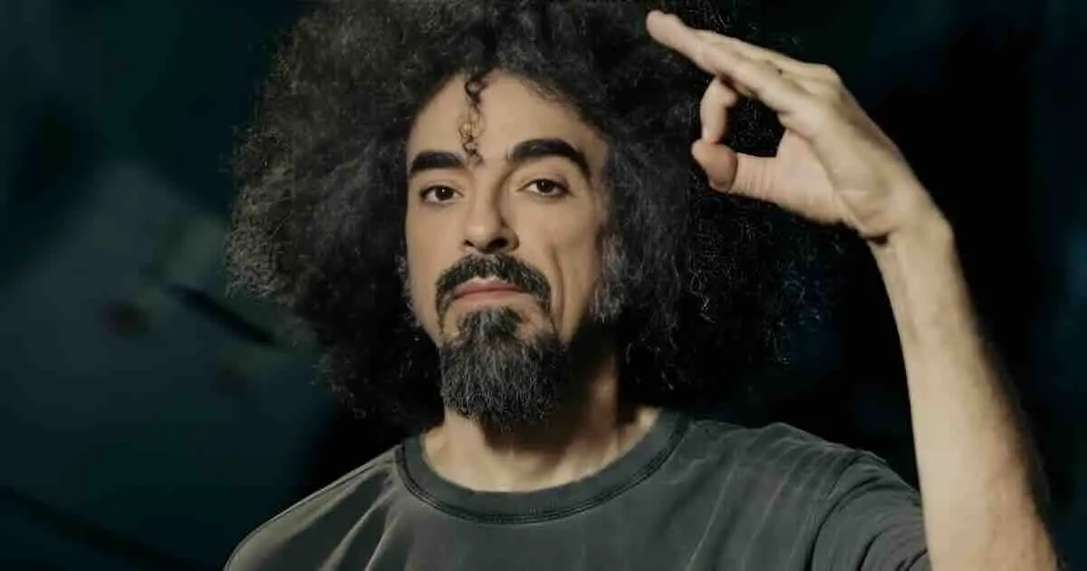 Caparezza rinvia l’incontro di Catanzaro: evento al “Fermi” annullato e rimandato a data da destinarsi\n