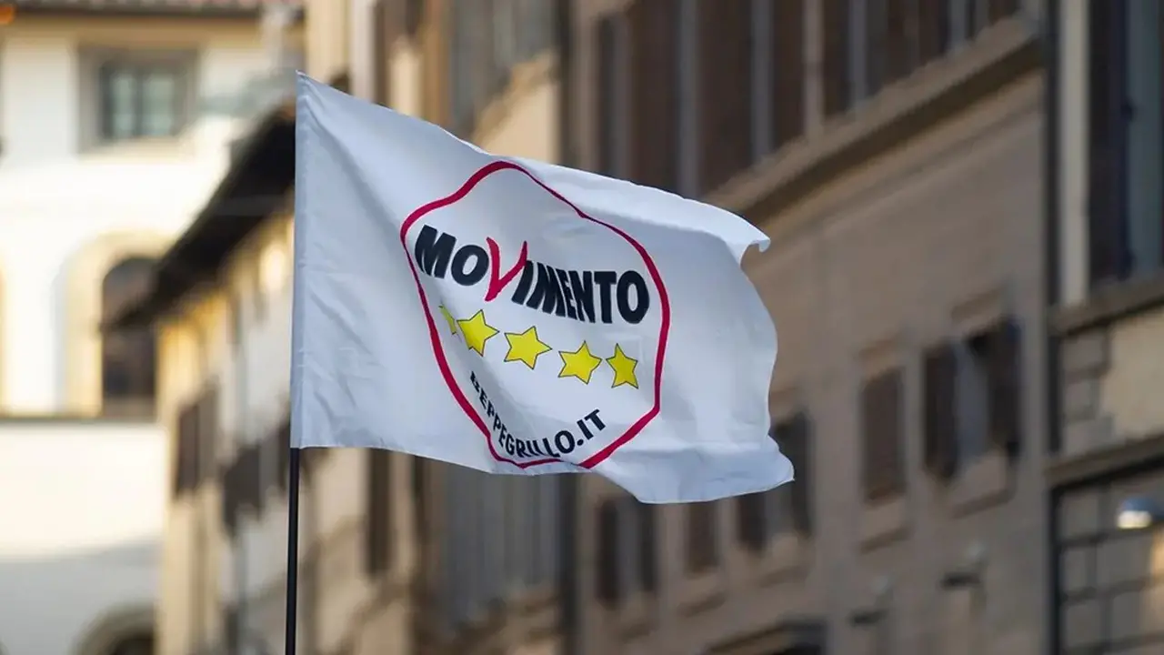 Acque agitate nel M5s Calabria, i gruppi territoriali replicano agli iscritti: «Criticità esistono, ma no a narrazioni distorte»\n