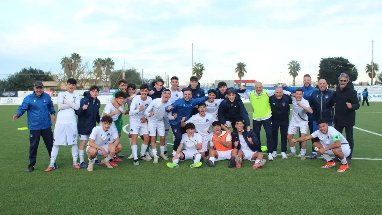 Torneo delle Regioni, la Calabria Under 19 accede ai quarti di finale: Piemonte VdA battuto 2-0 grazie alle reti di Simigliani e Morrone\n