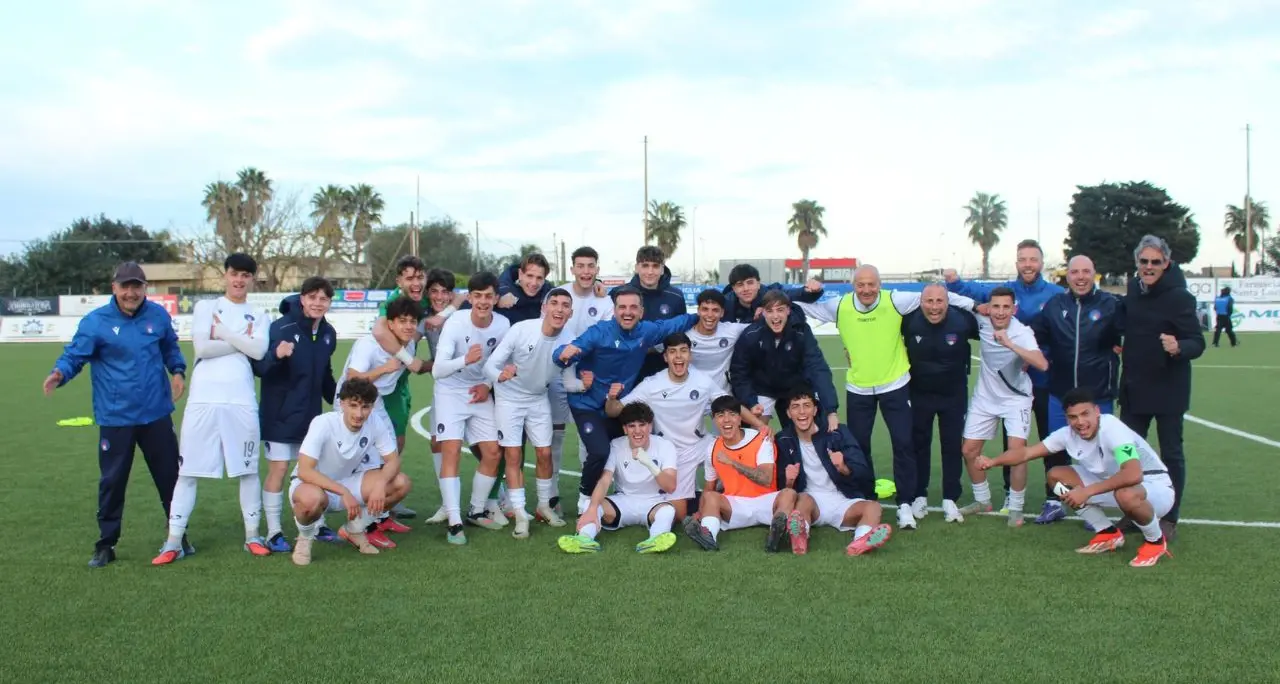 Torneo delle Regioni, la Calabria Under 19 accede ai quarti di finale: Piemonte VdA battuto 2-0 grazie alle reti di Simigliani e Morrone\n