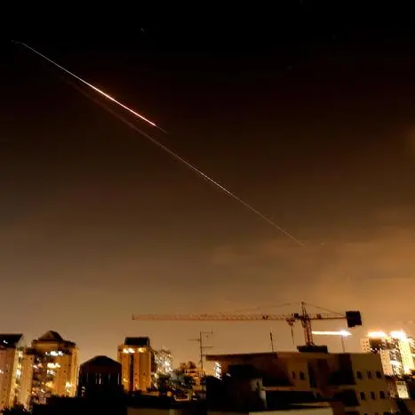 Usa-Iran, escalation e diplomazia: Trump minaccia attacchi e Madrid rompe il fronte Nato\n