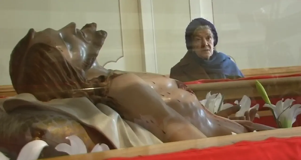 “Lu Segnure è muertu”: cronaca di un lutto collettivo nel Marchesato\n