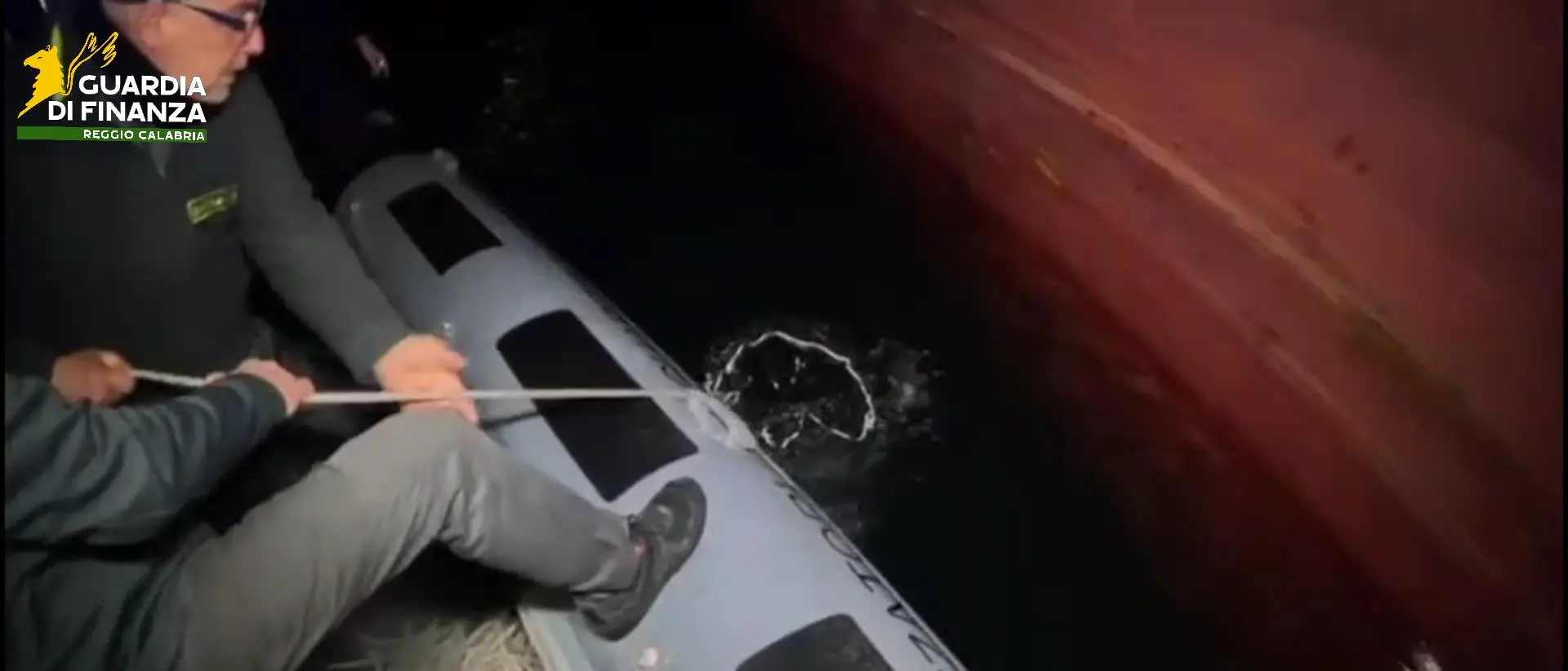 Maxi sequestro di cocaina al porto di Gioia Tauro: intercettati quasi 400 kg in una settimana\n