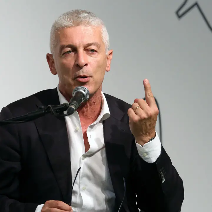 Nuovi sottosegretari in Regione, Morra annuncia un referendum: «Le regole si condividono, non si impongono»\n