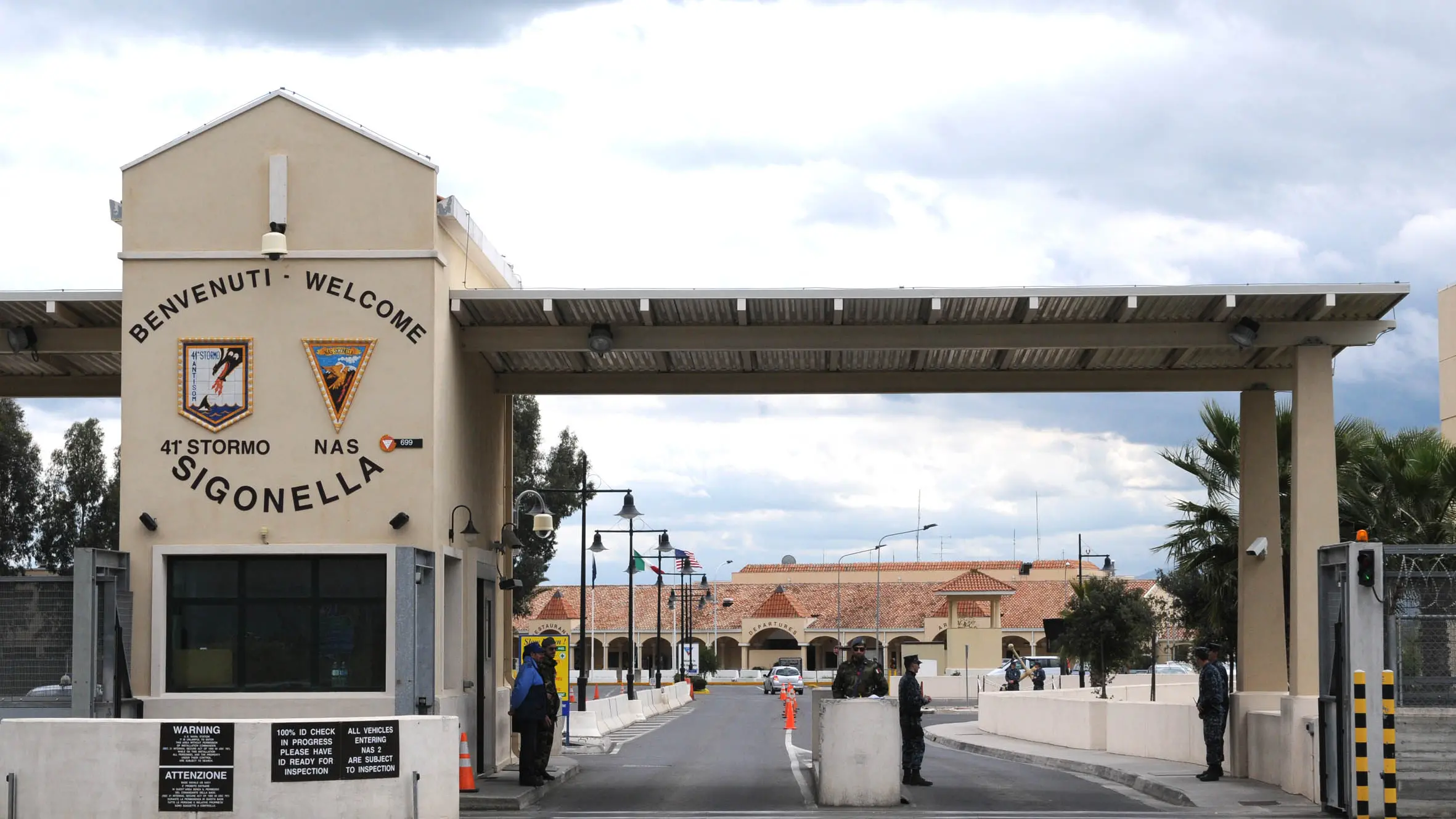 <p>La base di Sigonella</p>\\n , Orietta Scardino