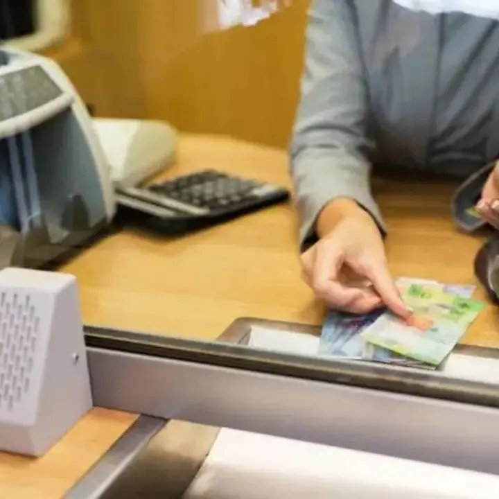 Bonifici bloccati dal 2 al 6 aprile, le alternative per trasferire denaro\n