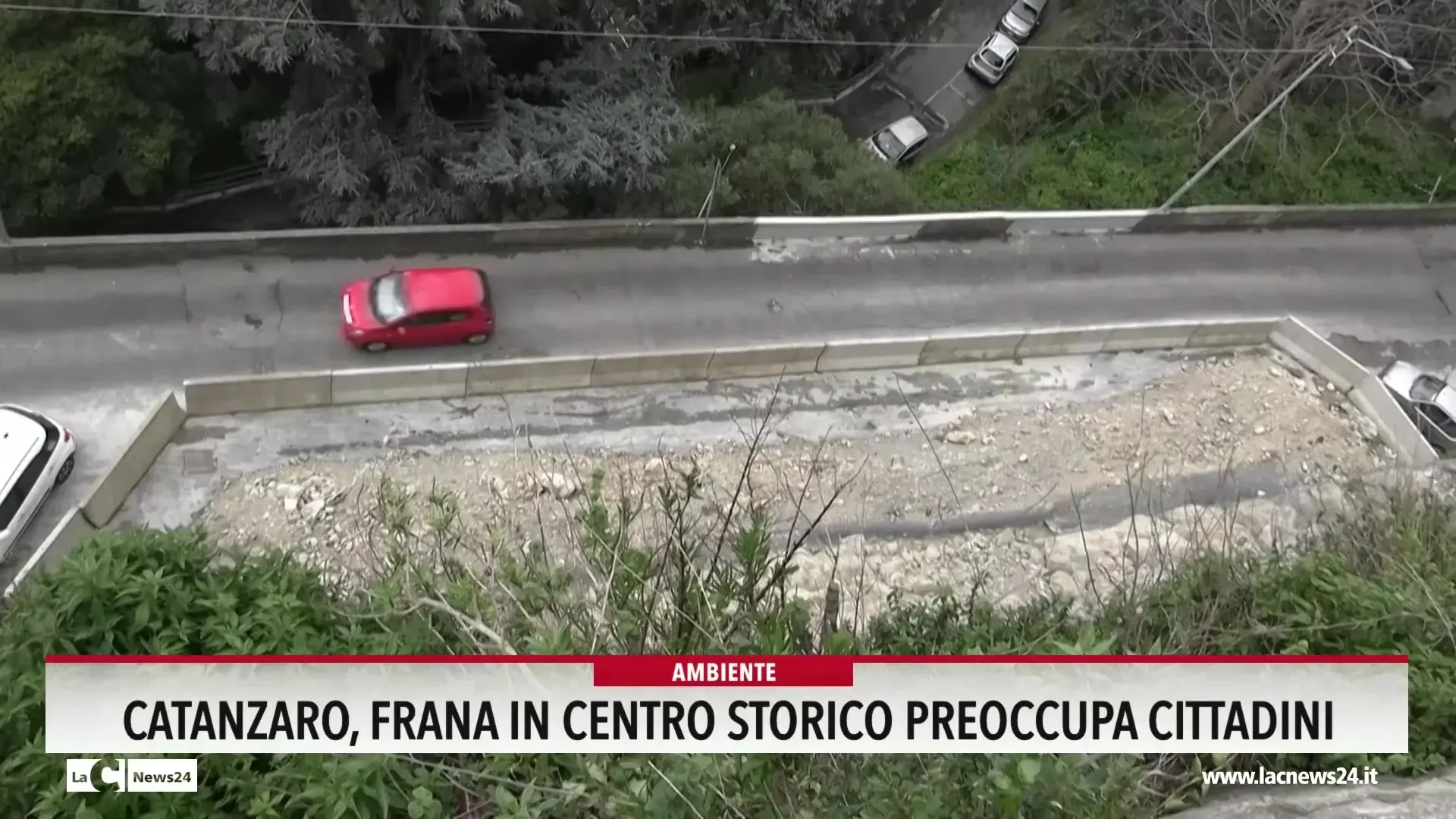 Catanzaro, frana in centro storico preoccupa i cittadini