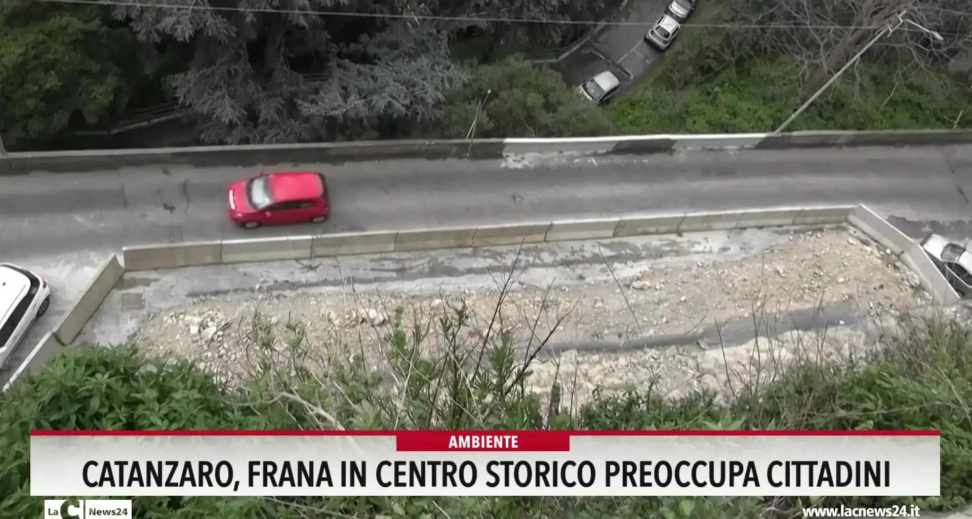 Catanzaro, frana in centro storico preoccupa i cittadini