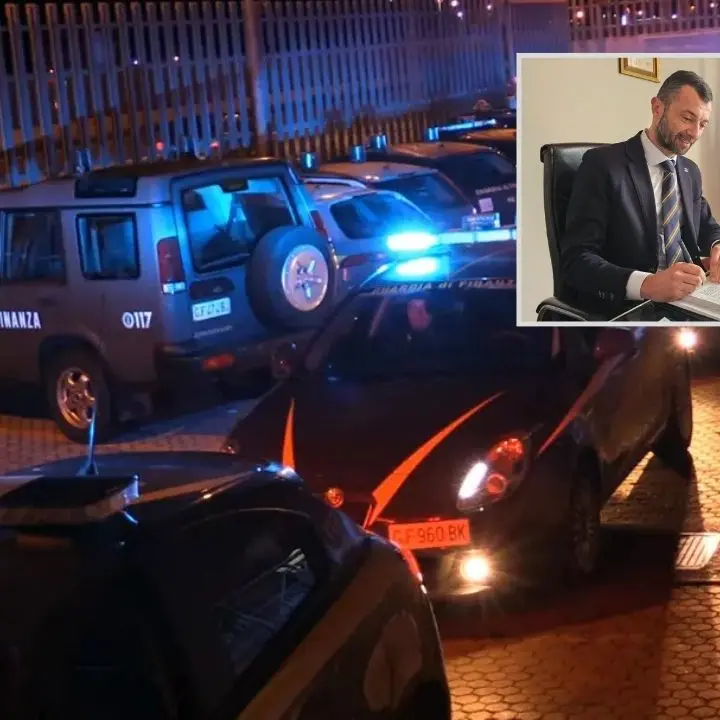 Pranzi, viaggi e prelievi per 46mila euro: le spese dell’ex presidente della Provincia di Crotone con i soldi delle «tangenti»\n