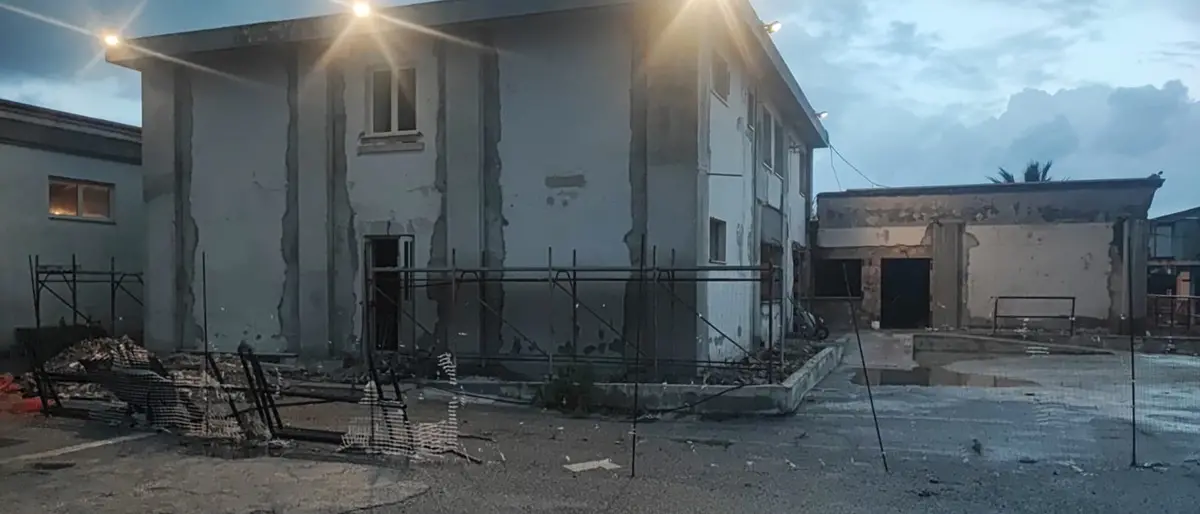 Distaccamento dei Vigili del Fuoco di Bianco, i sindacati: «Lavori fermi e promesse disattese»\n