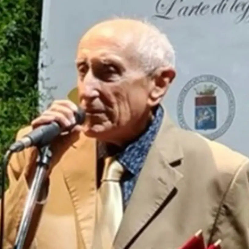 Addio al professore Domenico Minuto: «In Calabria non c'è albero a cui non sia stato affidato un linguaggio di intensa umanità»\n\n\n