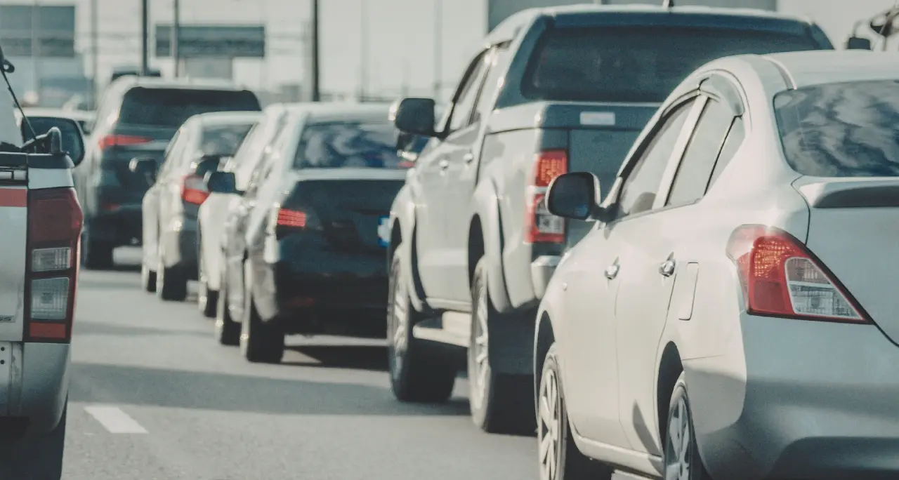 Vacanze di Pasqua, 60 milioni di veicoli sulle strade Anas: picchi di traffico tra oggi e venerdì\n