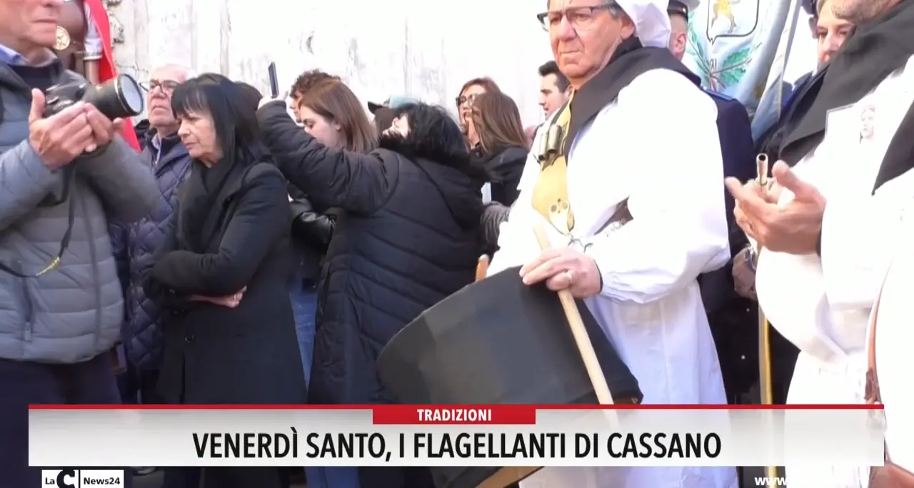 Venerdi Santo, i flagellanti di Cassano