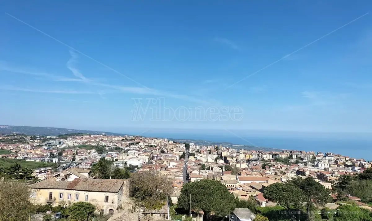 A Vibo “Benvenuto Aprile”: il calendario eventi tra Settimana Santa, musica e teatro\n