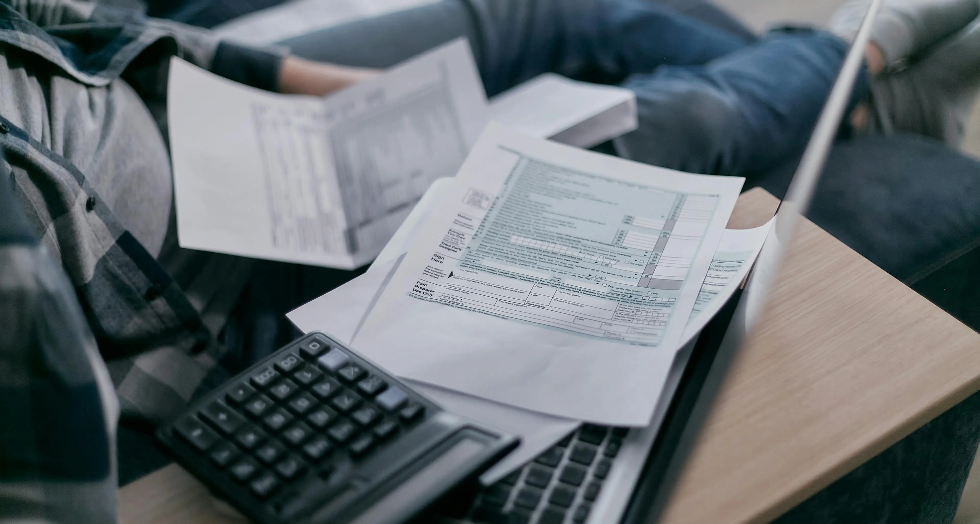 Bollette alle stelle per bar, ristoranti e alberghi: il conflitto in Iran pesa sui costi energetici\n