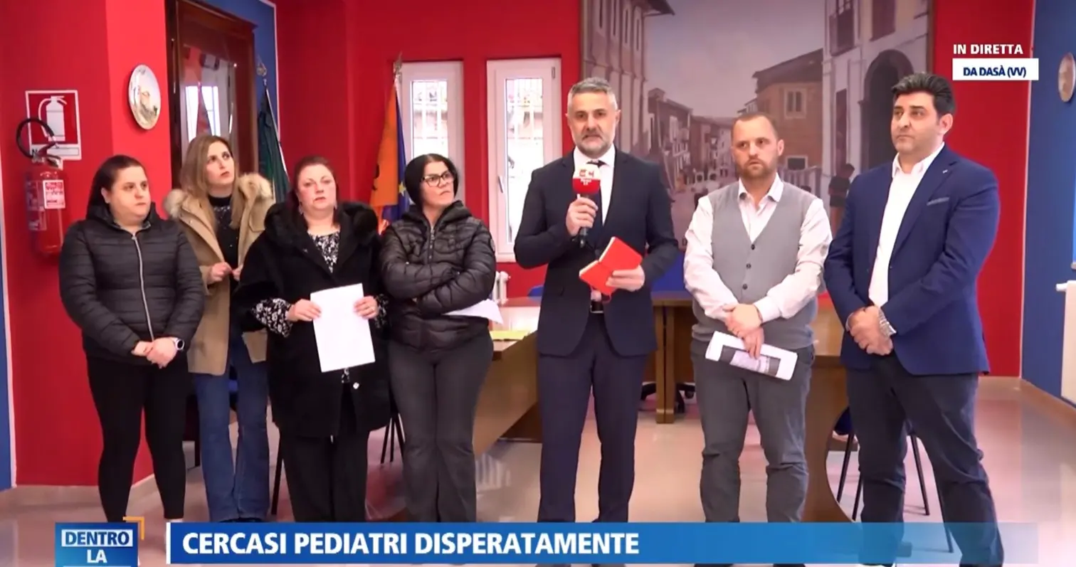 Vibonese senza pediatri, i genitori di Beatrice accettano l’aiuto di Catanzaro: «Un’umanità che qui non abbiamo avvertito»\n