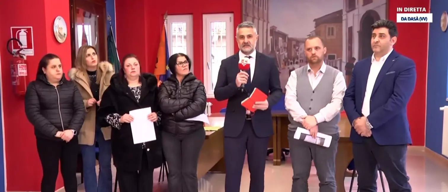 Vibonese senza pediatri, i genitori di Beatrice accettano l’aiuto di Catanzaro: «Un’umanità che qui non abbiamo avvertito»\n