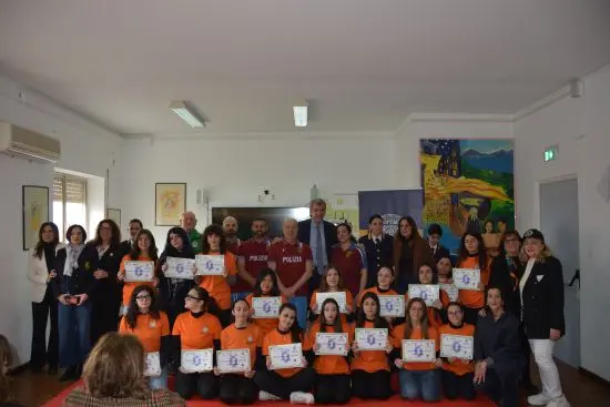 Lamezia Terme, Polizia di Stato e Soroptimist Club\u00A0insieme per “Sicurezza Donna”\n