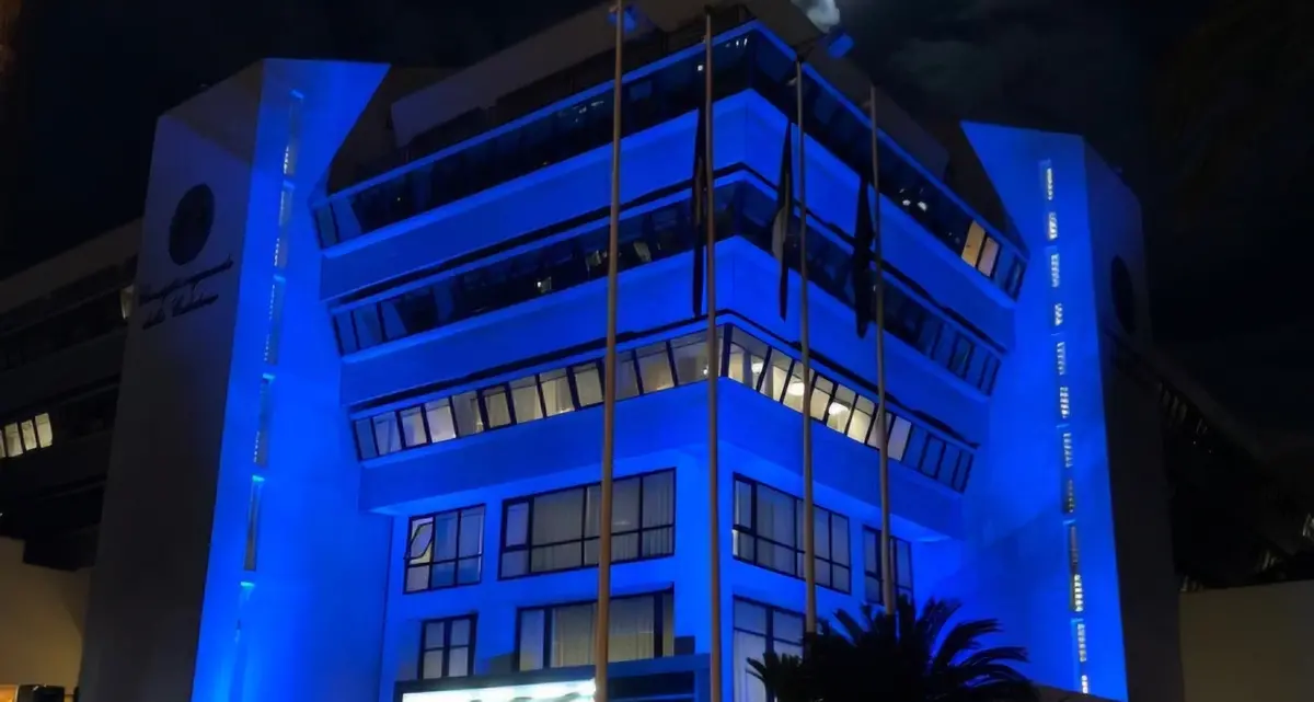 Giornata Mondiale della Consapevolezza sull’Autismo, palazzo Campanella si illumina di blu\n