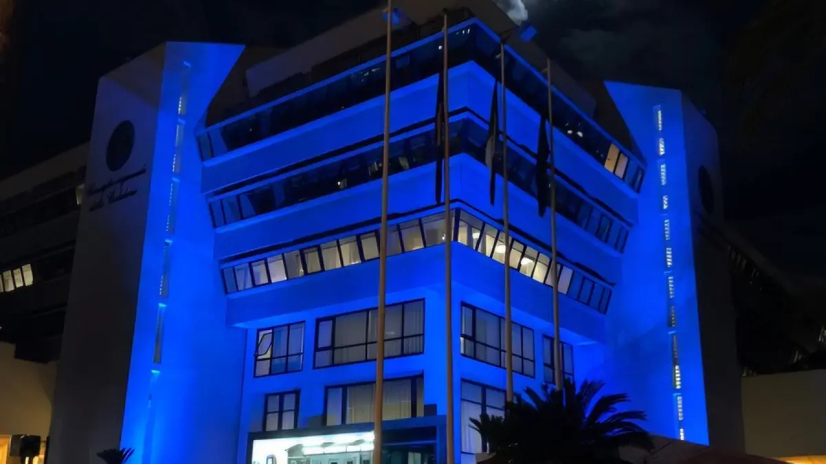 Giornata Mondiale della Consapevolezza sull’Autismo, palazzo Campanella si illumina di blu\n