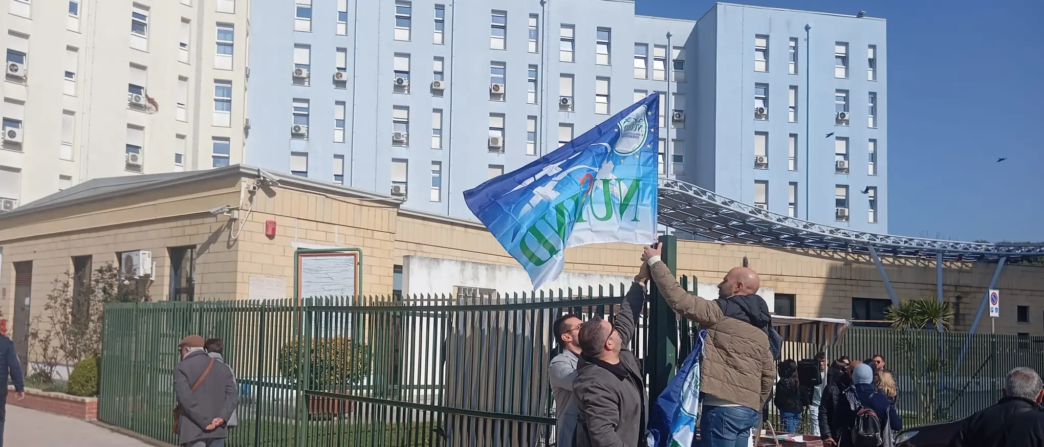 Ospedale di Crotone, finalmente qualcosa si muove: convocati i primi 23 infermieri per il rinnovo dei contratti\n