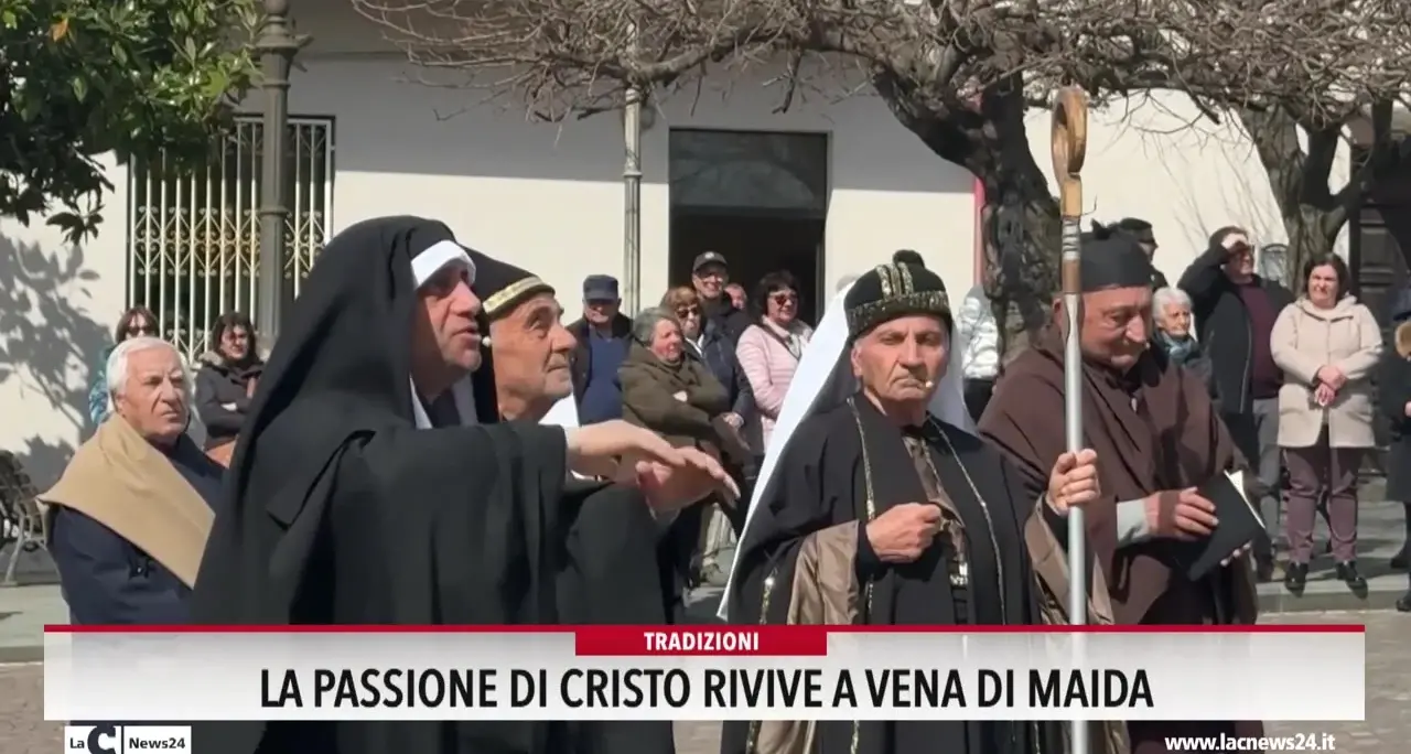 La passione di Cristo riive a Vena di Maida