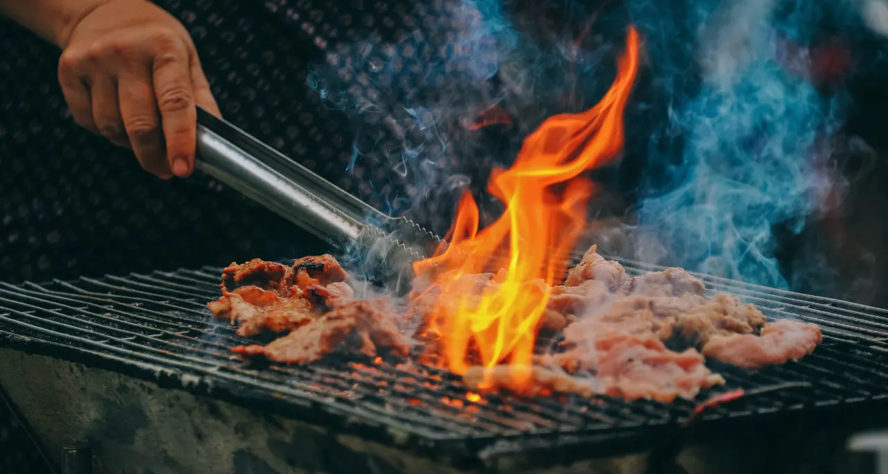 Oggi per fare il barbecue perfetto segui la regola della quattro “T”\n